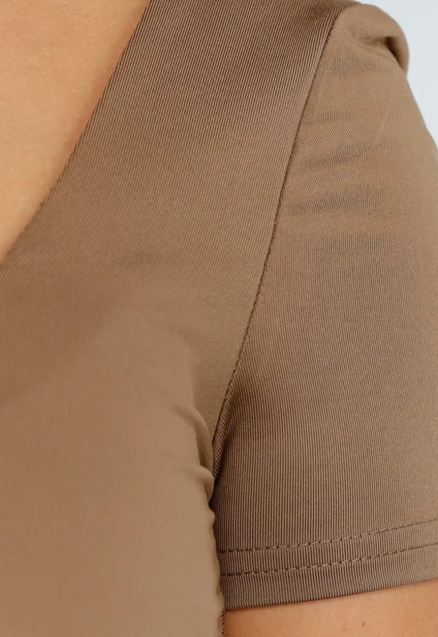 Aansluitende Bruine Jumpsuit met Vierkante Hals, Korte Mouwen en Uitlopende Pijpen