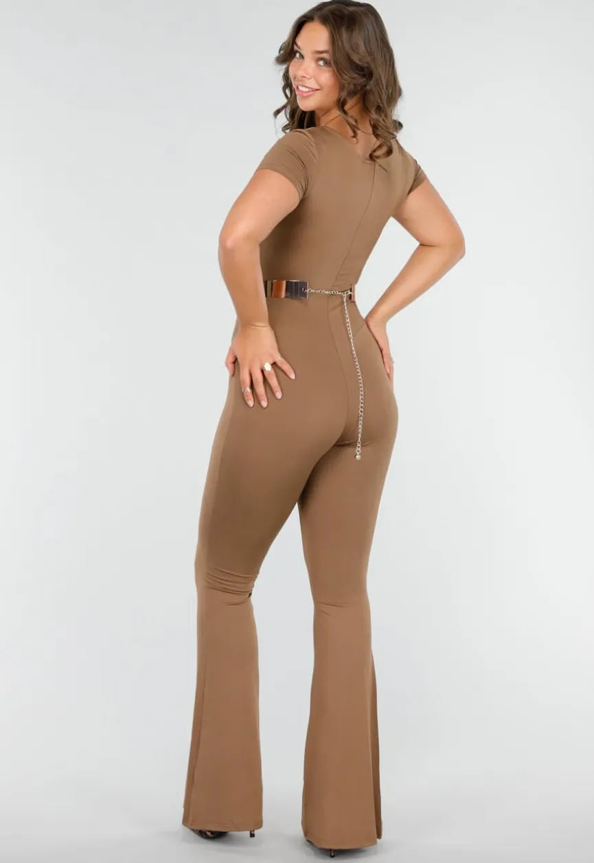 Aansluitende Bruine Jumpsuit met Vierkante Hals, Korte Mouwen en Uitlopende Pijpen