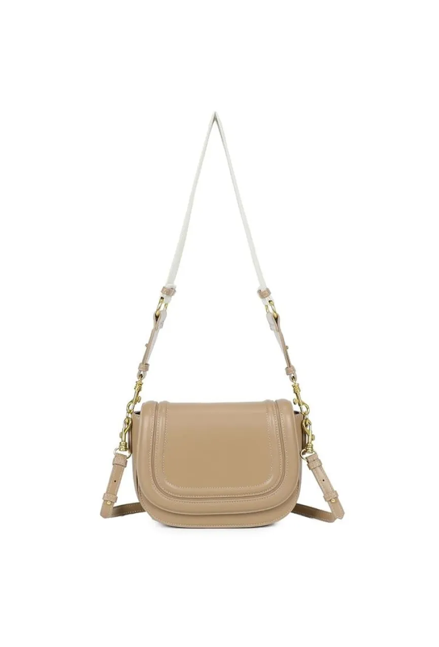 Beige Crossbody Tas met Brede Band en Gouden Accenten