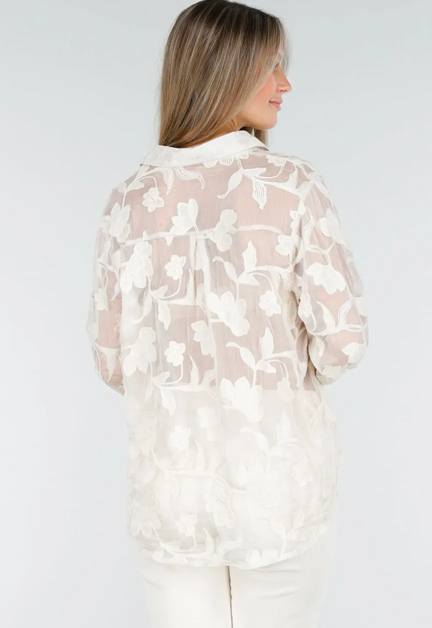 Beige Doorschijnende Blouse met Bloemenborduursel en Lange Mouwen