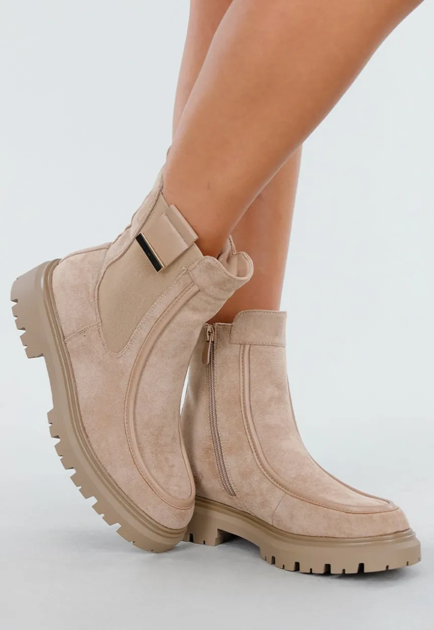Beige Enkellaarsjes met Chunky Zool en Suèdelook
