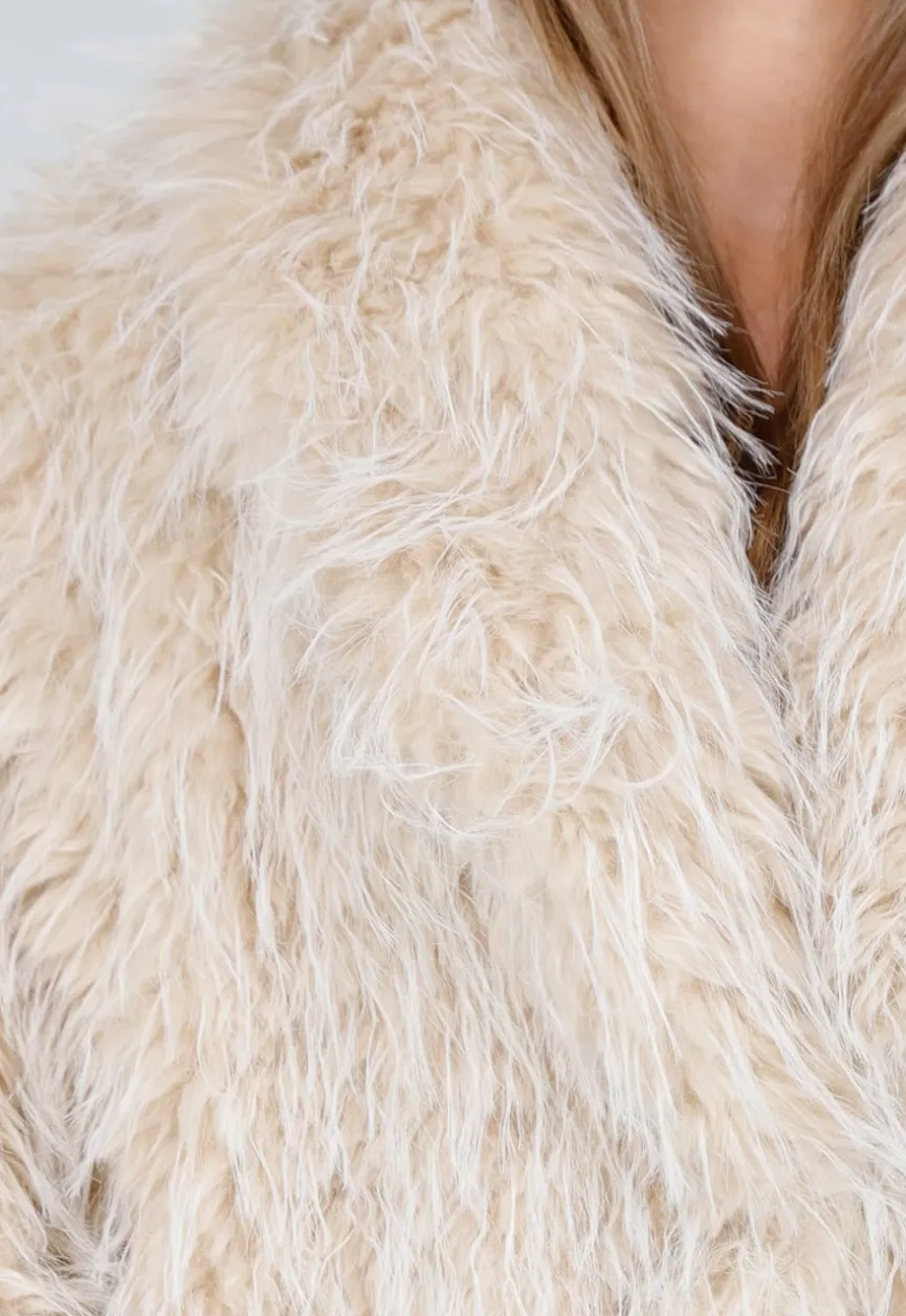 Beige Faux Fur Jas met Harige Textuur