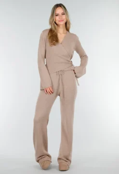 Beige Gebreide Wikkeltop met Strikceintuur en Lange Mouwen