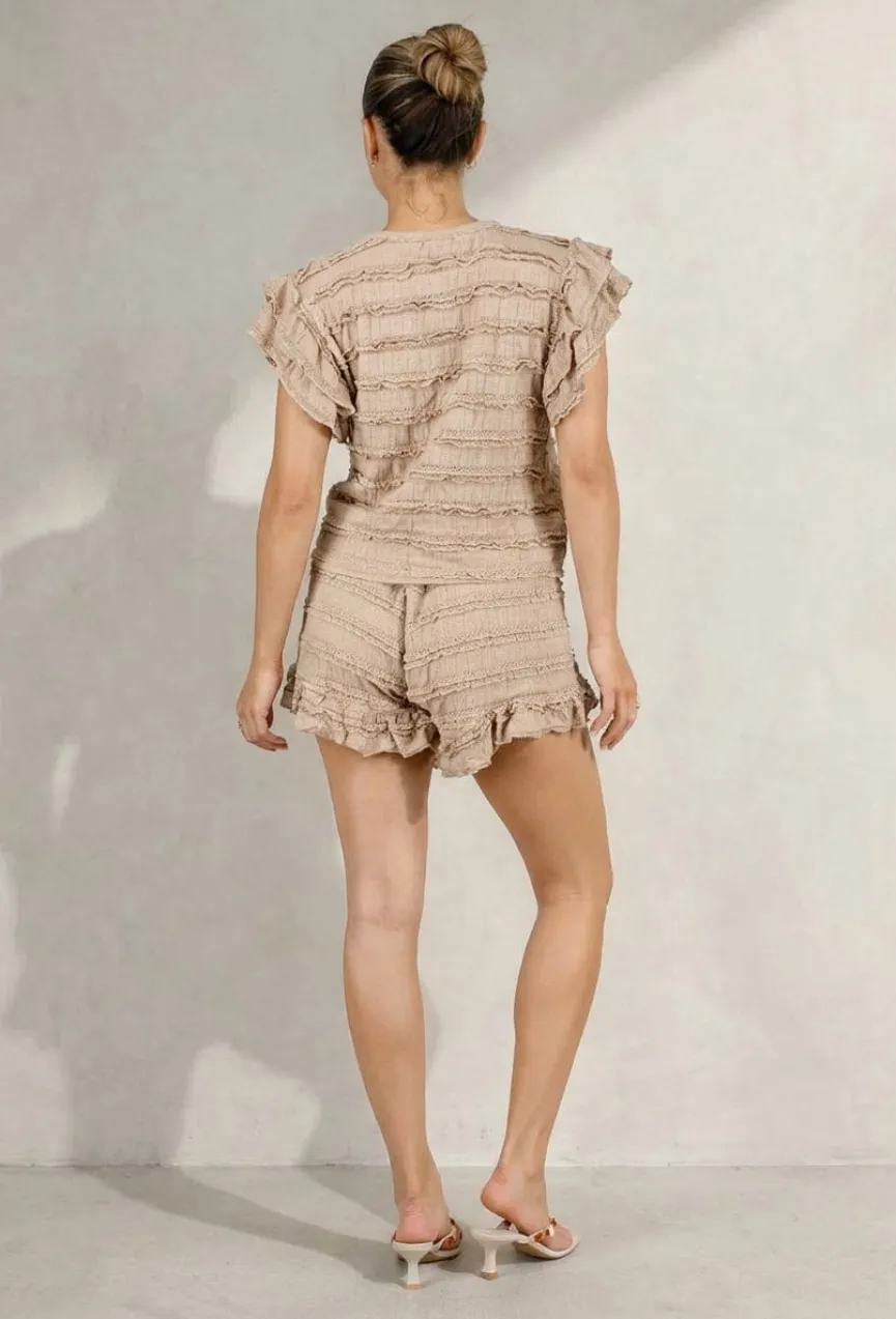 Beige Gehaakte Co-ord Set met Ruffle Mouwen