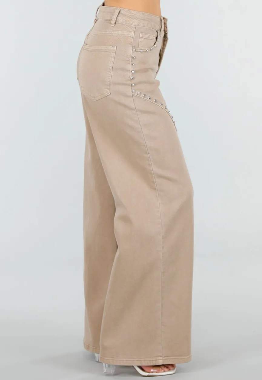 Beige High Waist Wide Leg Jeans met Zilveren Studs