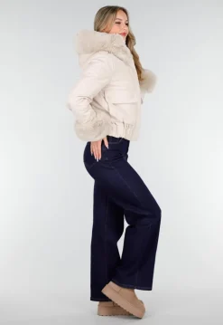 Beige Jas met Faux Fur Kraag en Manchetten