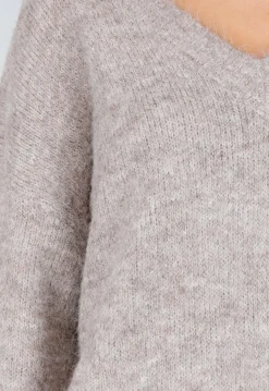 Beige Melange Trui met V-Hals en Zachte Pluizige Structuur