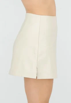 Beige Mini Skort met Stretch en Aansluitende Pasvorm