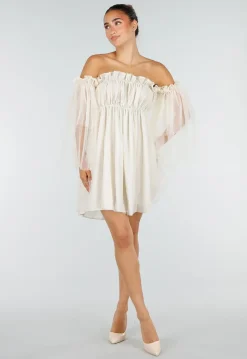 Beige Off Shoulder Jurk met Tule Mouwen en Volantkraag