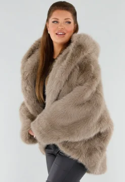 Beige Oversized Faux Fur Jas met Capuchon