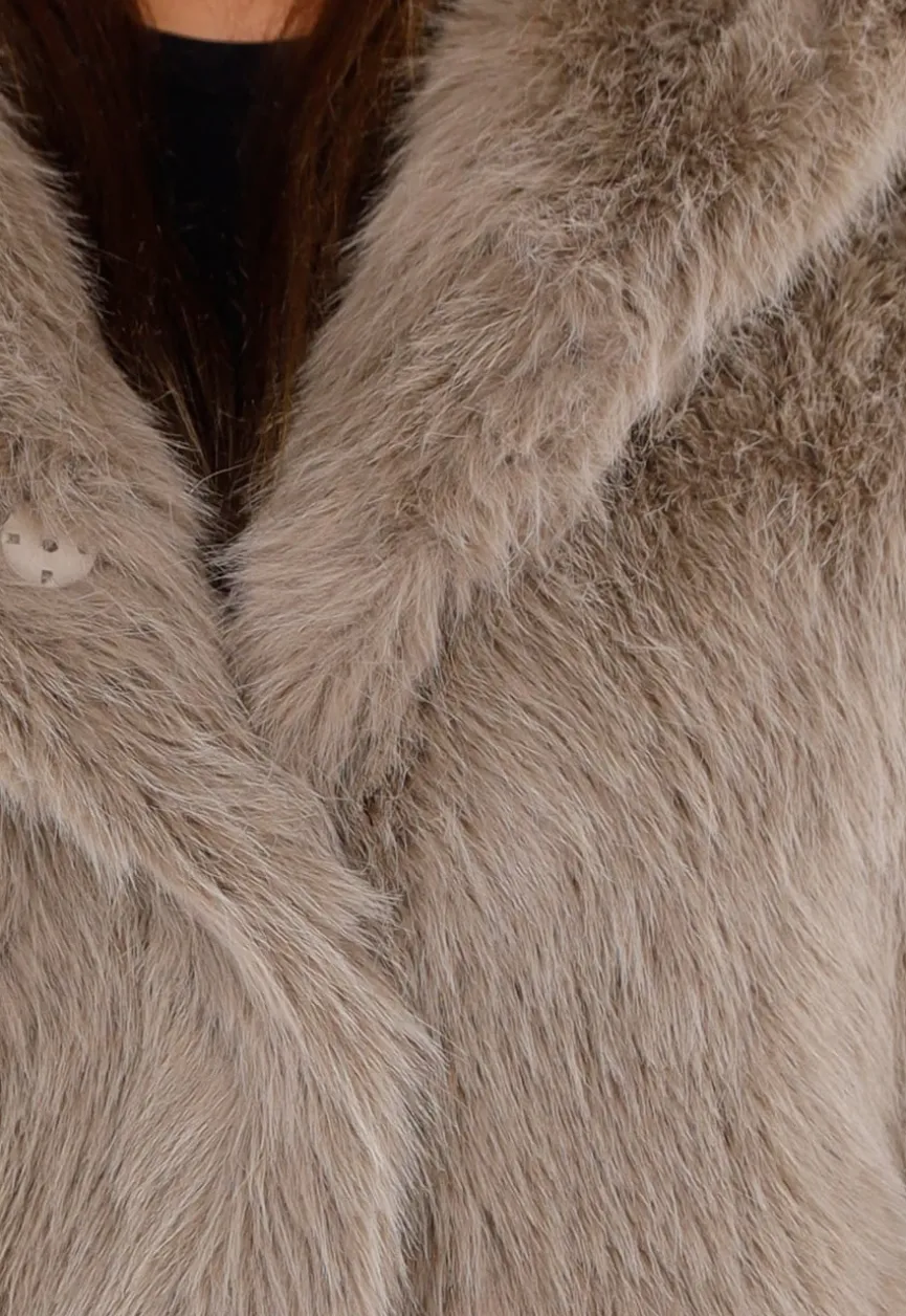Beige Oversized Faux Fur Jas met Capuchon