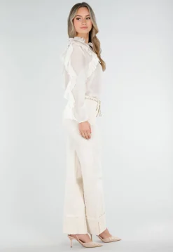 Beige Ruffle Blouse met Lange Mouwen en Striksluiting