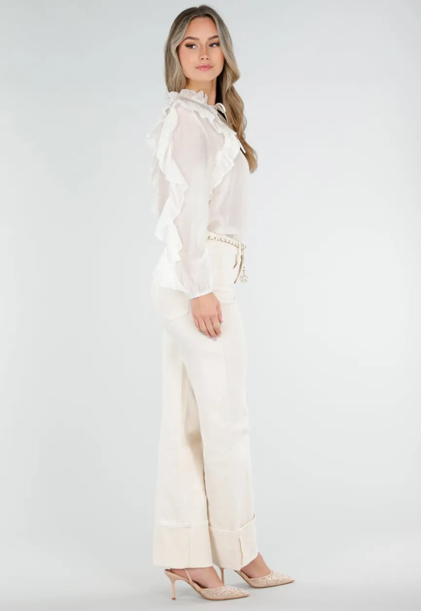 Beige Ruffle Blouse met Lange Mouwen en Striksluiting