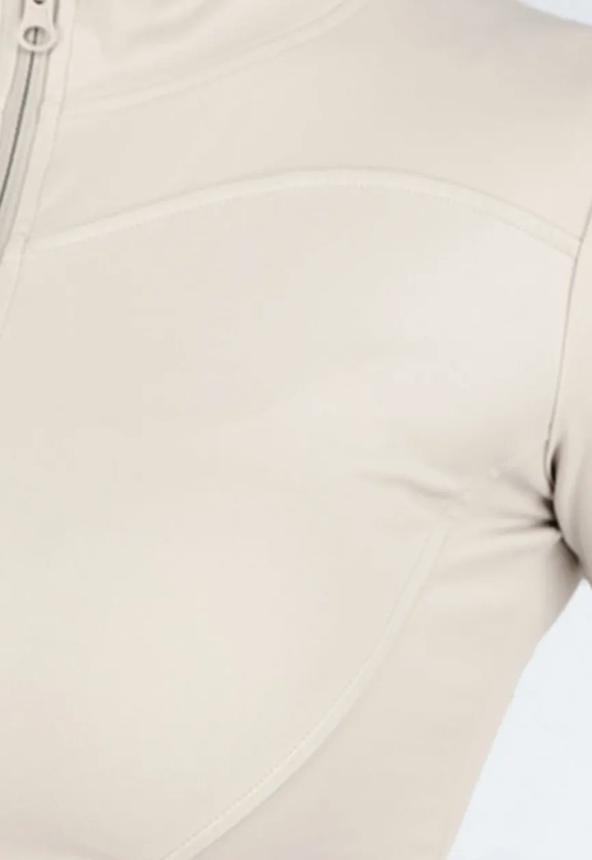Beige Sportset met Cargozakken en Scrunch