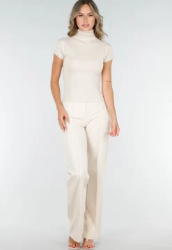 Beige Stretch Top met Col en Korte Mouwen