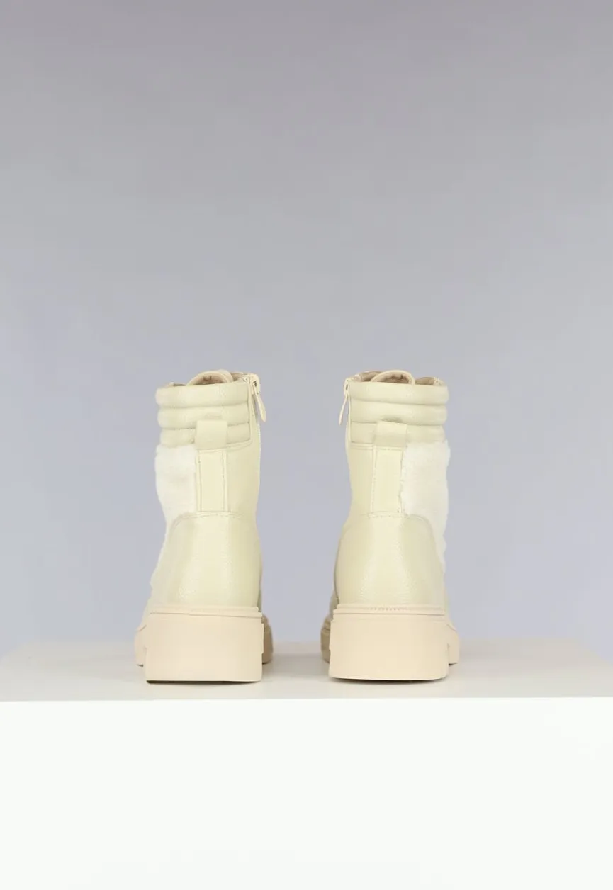 Beige Teddy Boots met Veters