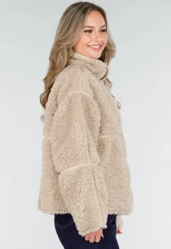Beige Teddy Jas met Opstaande Kraag en Knoopsluiting