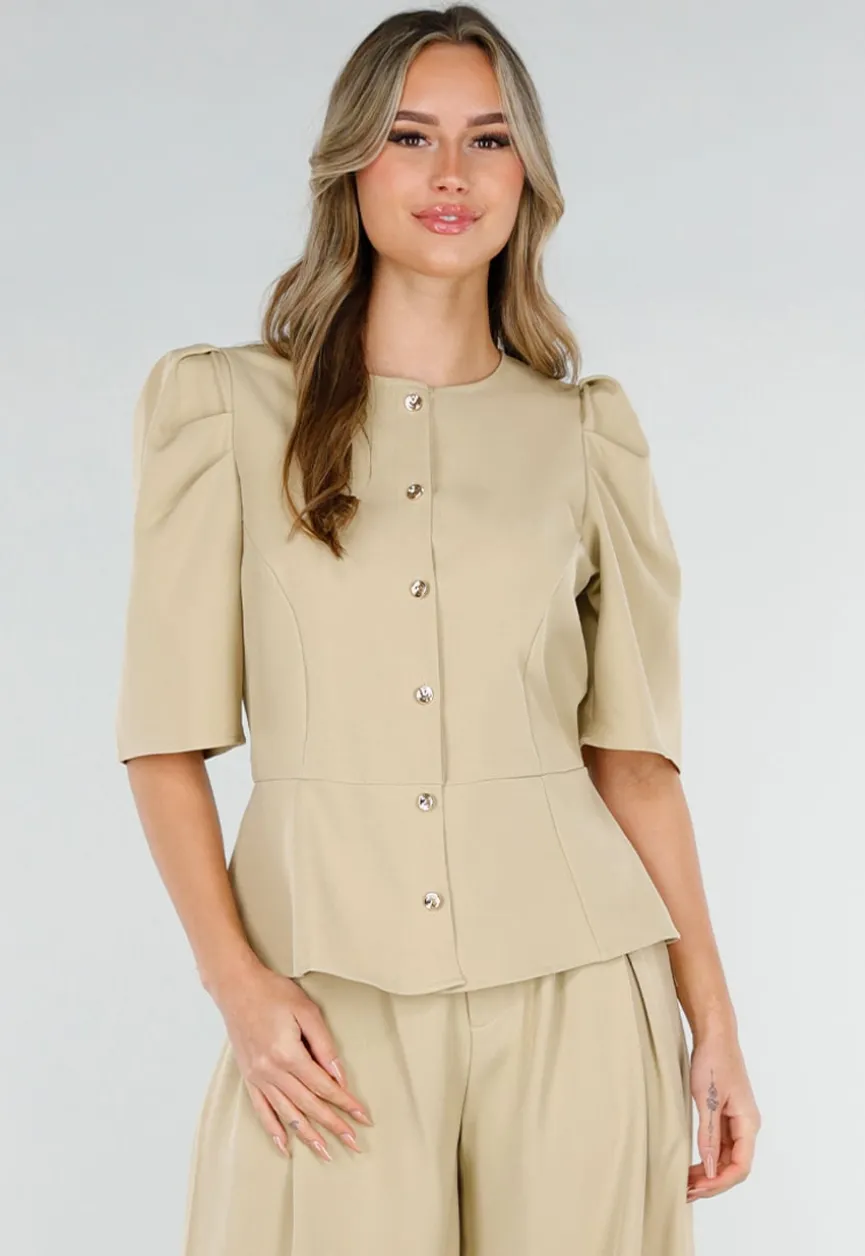 Beige Top met Pofmouwen en Knopen
