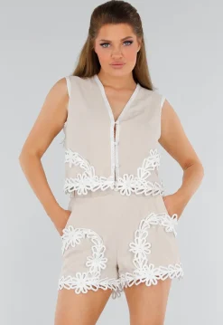 Beige Two Piece Set met Stretch, Giletlook en Gehaakte Details