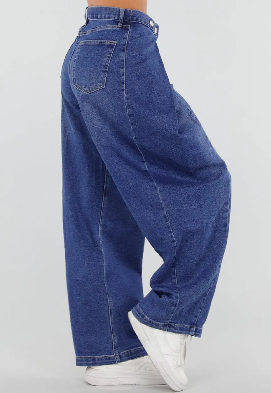 Blauwe Barrel Jeans met Drukknoopdetails en Verstelbare Plooien