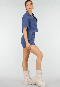 Blauwe Denim Set met Cropped Top en Overslag Skort
