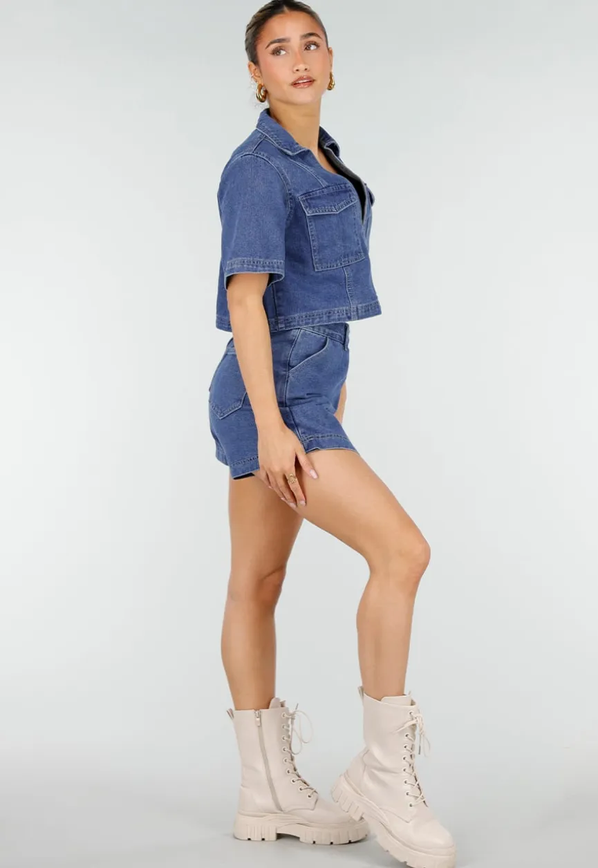 Blauwe Denim Set met Cropped Top en Overslag Skort