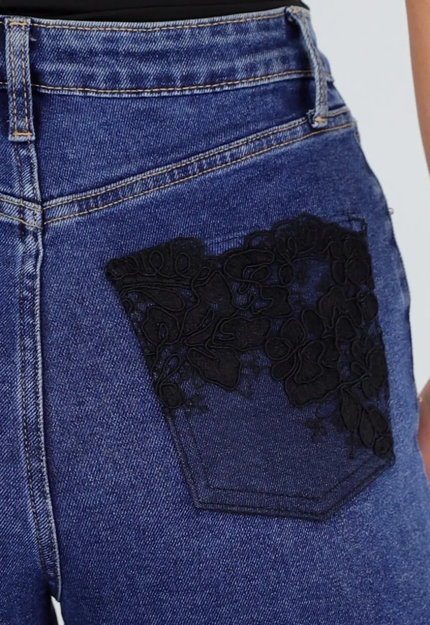 Blauwe Denim Wide Leg Jeans met Zwarte Kanten Achterzakken