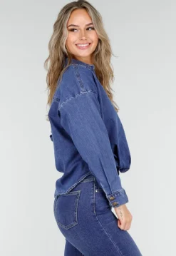 Blauwe Spijkerblouse met Knoopdetail