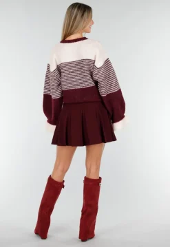 Bordeaux Gestreept Vest met Knoopsluiting en Contrasterende Boorden