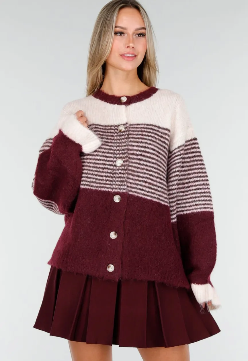 Bordeaux Gestreept Vest met Knoopsluiting en Contrasterende Boorden
