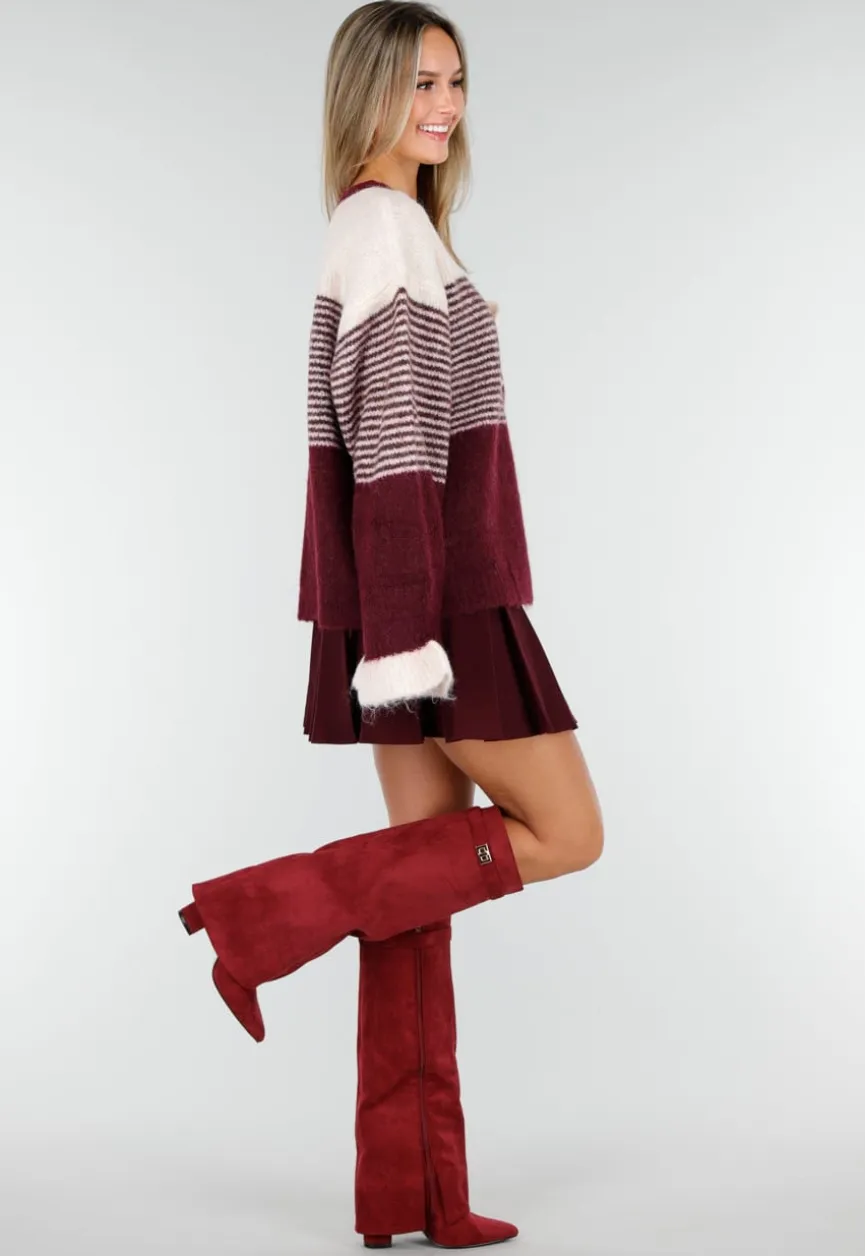 Bordeaux Gestreept Vest met Knoopsluiting en Contrasterende Boorden