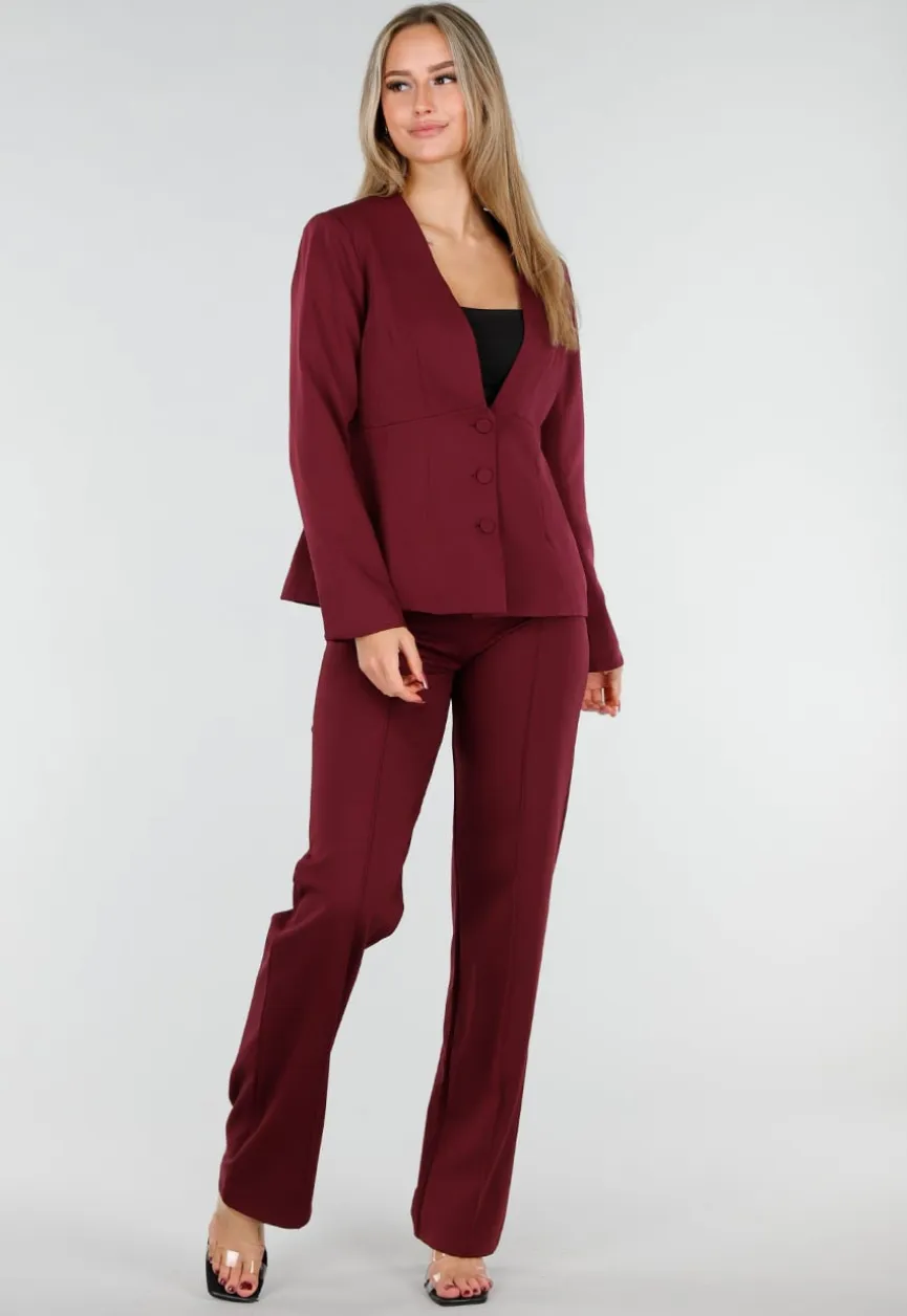 Bordeauxrode Blazer met Diepe Halslijn en Getailleerde Pasvorm