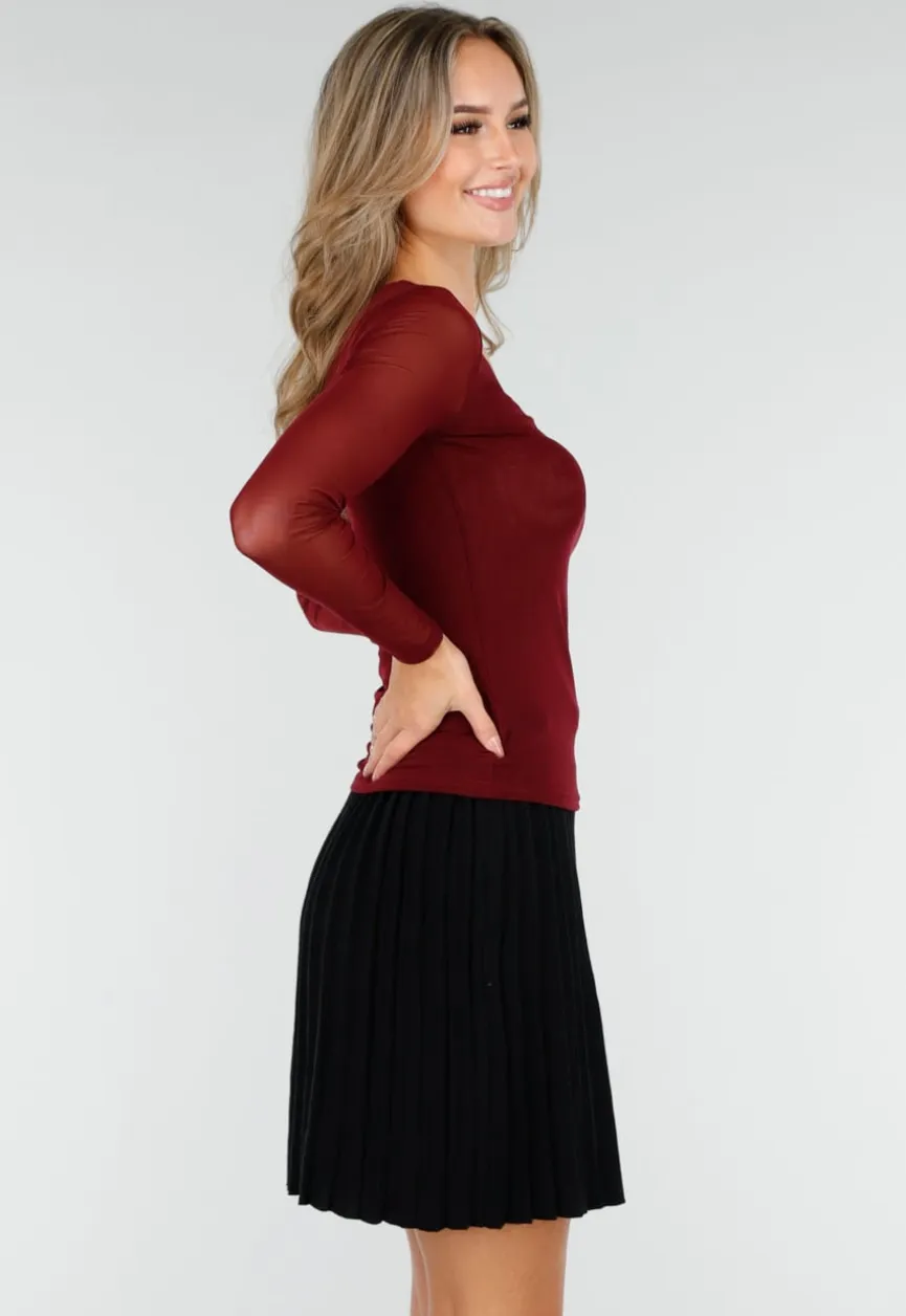 Bordeauxrode Mesh Top met Vierkante Halslijn