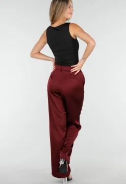 Bordeauxrode Satijnlook Wide Leg Broek met Hoge Taille