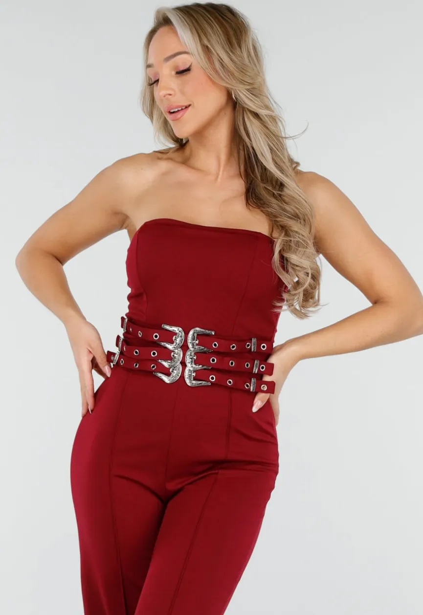 Bordeauxrode Strapless Jumpsuit met Gespen en Rechte Pijpen