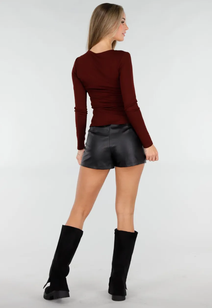 Bordeaux Top met Cut Out Detail