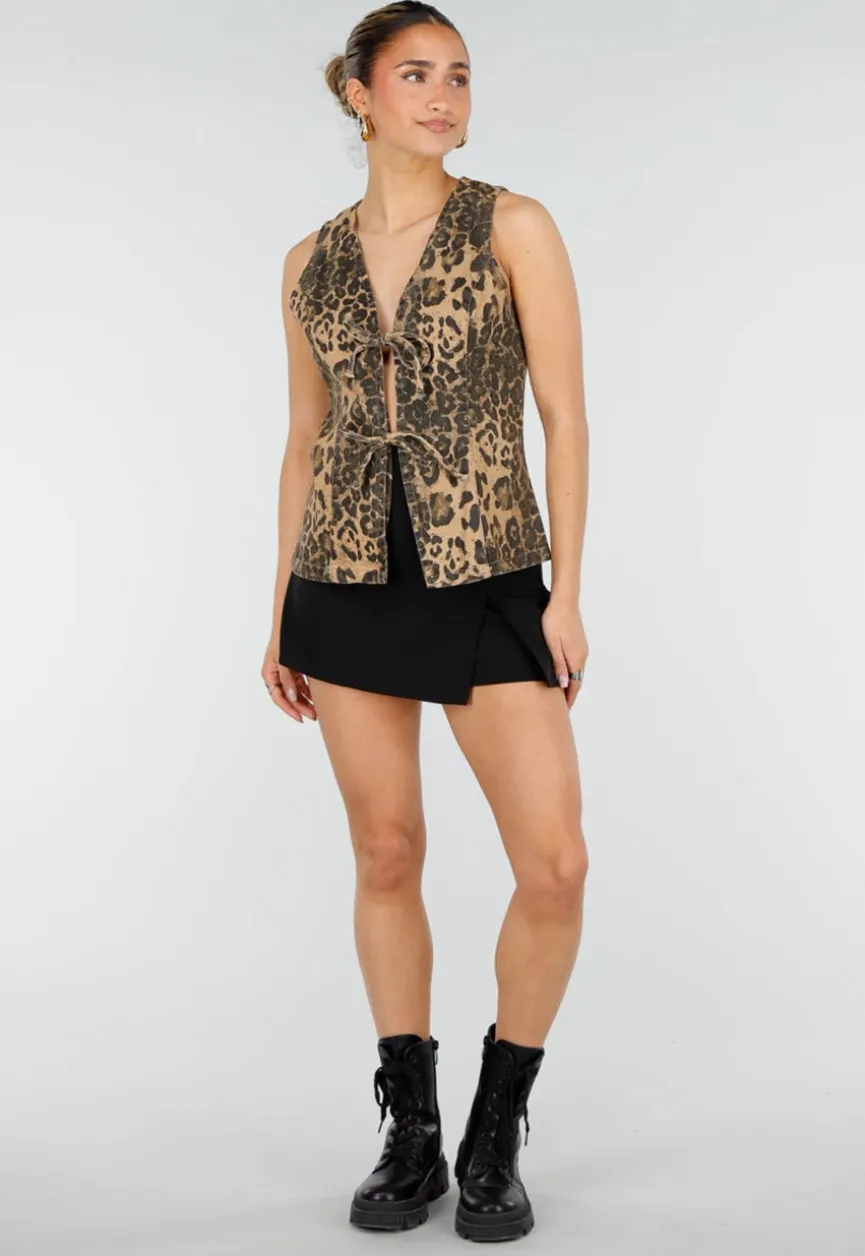 Bruine Denim Leopard Print Top met Striksluiting en Mouwloos Model