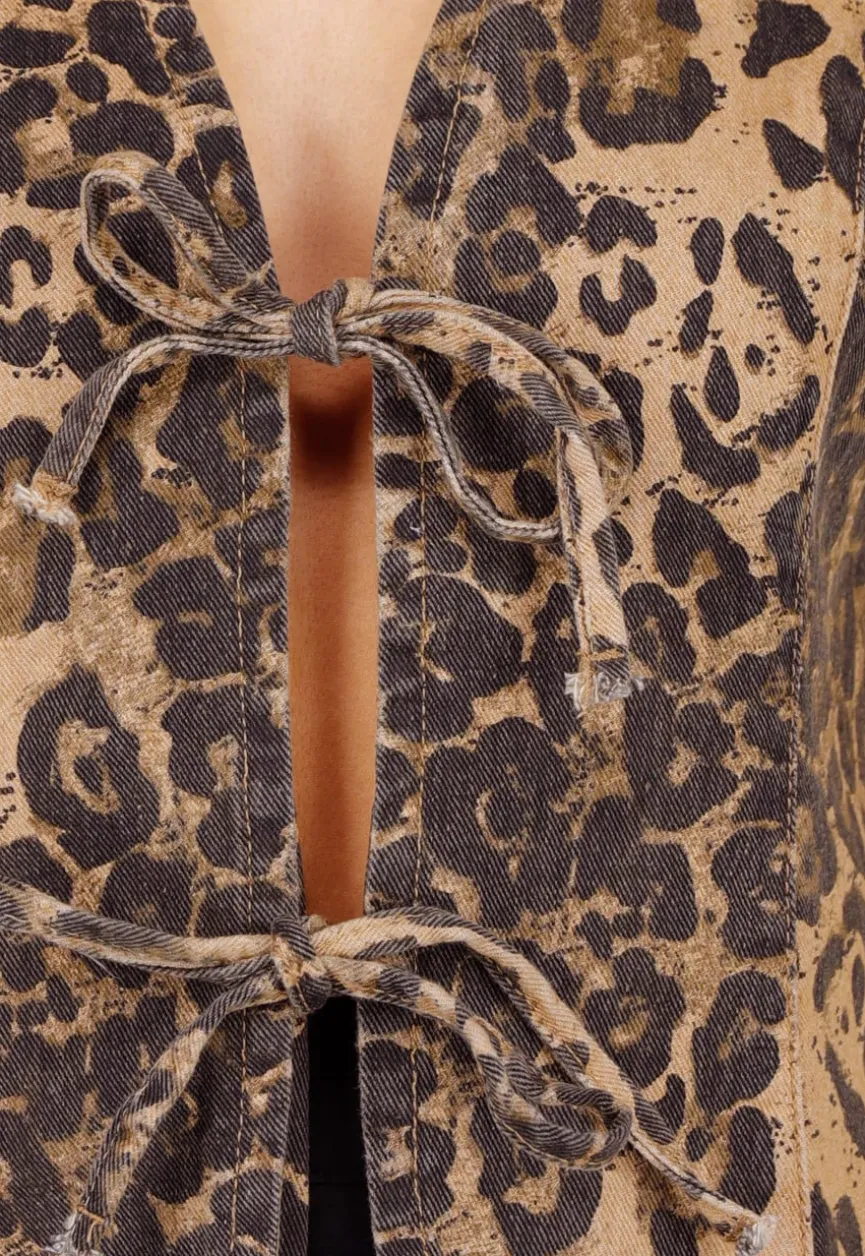 Bruine Denim Leopard Print Top met Striksluiting en Mouwloos Model