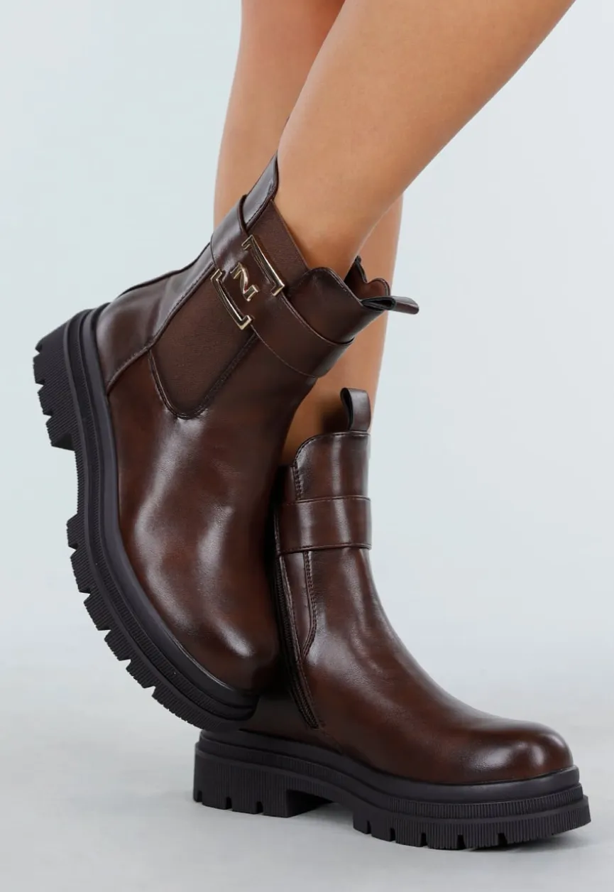 Bruine Enkelboots met Chunky Zool en Goudkleurige Gesp