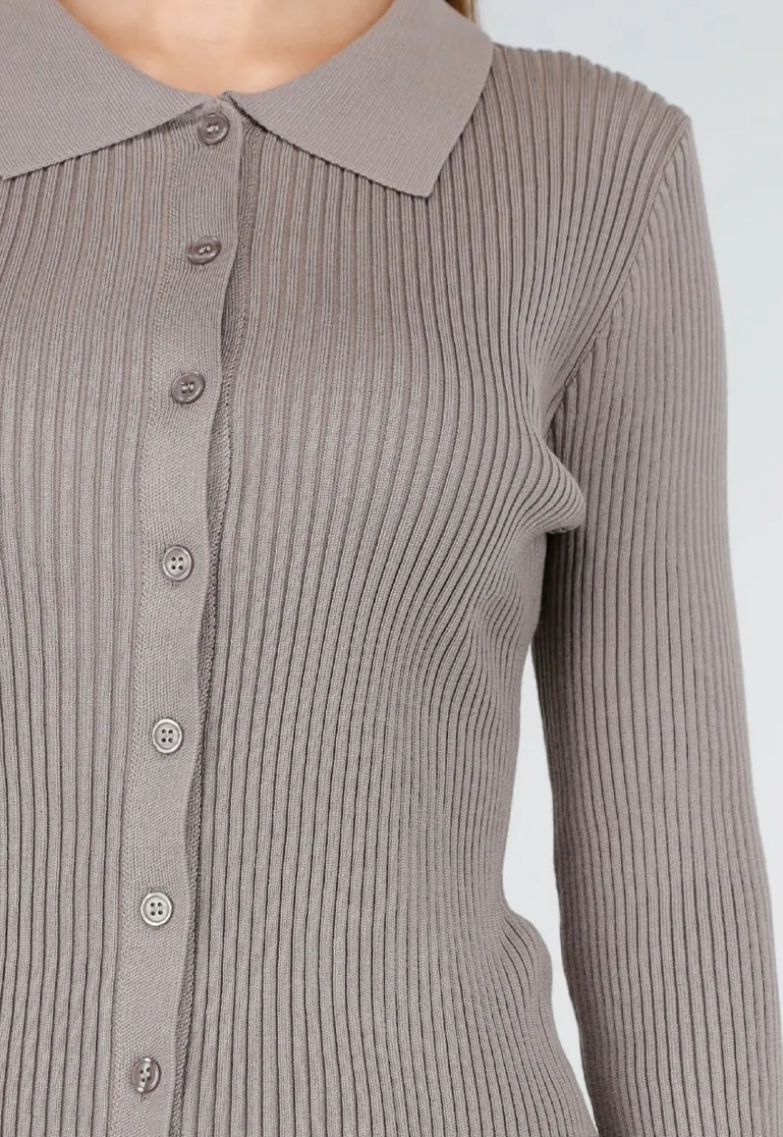 Bruine Geribde Vest Top met Knopen
