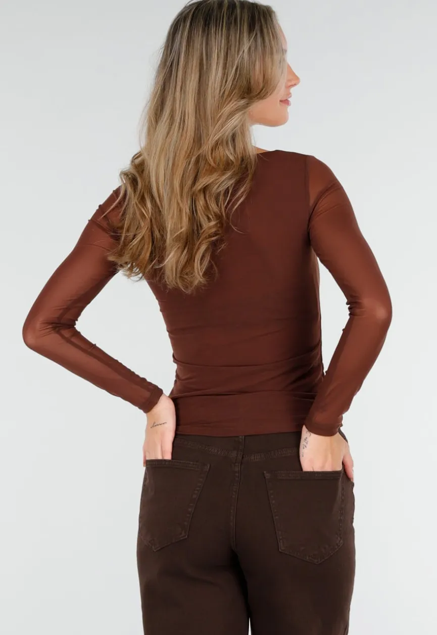 Bruine Mesh Top met Lange Mouwen en Hartvormige Halslijn