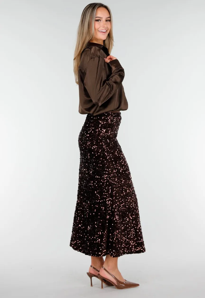 Bruine Midi Rok met All Over Pailletten en Subtiele Uitlopende Zoom