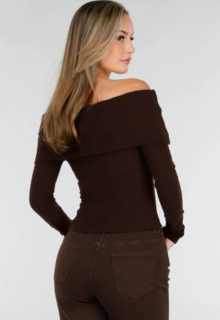 Bruine Off Shoulder Top met Lange Mouw