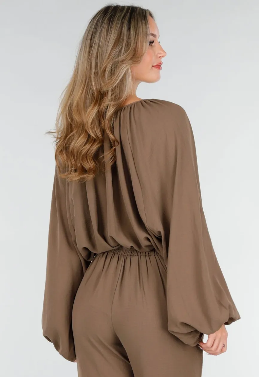 Bruine Stretch Blouse met Striksluiting en Wijde Mouwen
