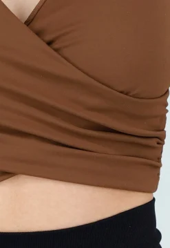 Bruine Wrap Halter Crop Top met Open Rug en Push Up Pads
