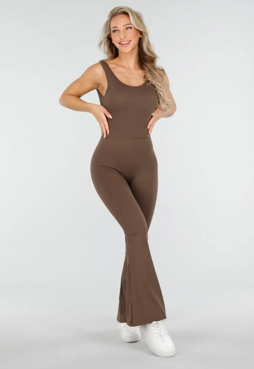 Bruine Yoga Jumpsuit Met Flared Pijpen en Lage Rug