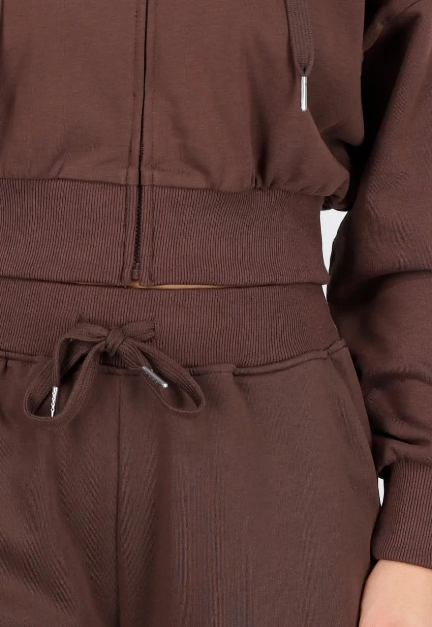 Bruin Huispak met Vest en Rechte Broek
