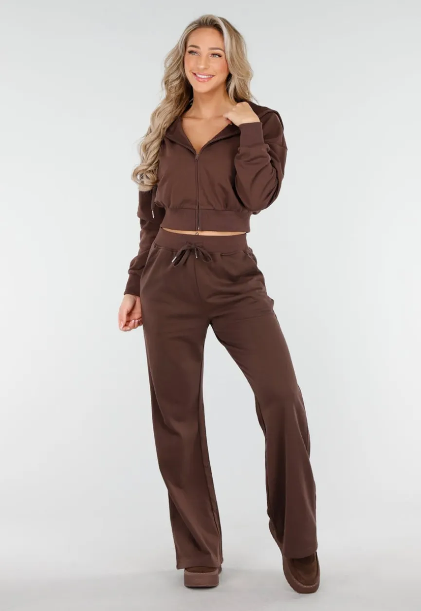 Bruin Huispak met Vest en Rechte Broek