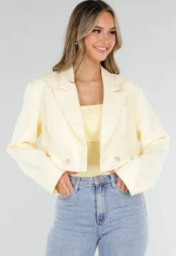 Butter Yellow Cropped Blazer met Gouden Strass Knopen