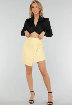 Butter Yellow Minirok met Overslag en Plooidetail